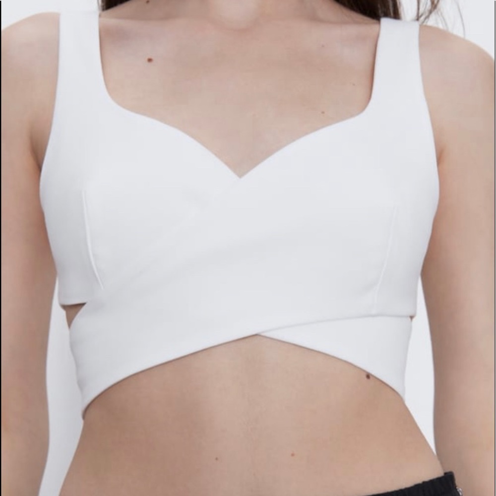 Never Worn Zara Cut Out Crop Top